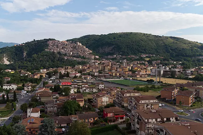 Lariano