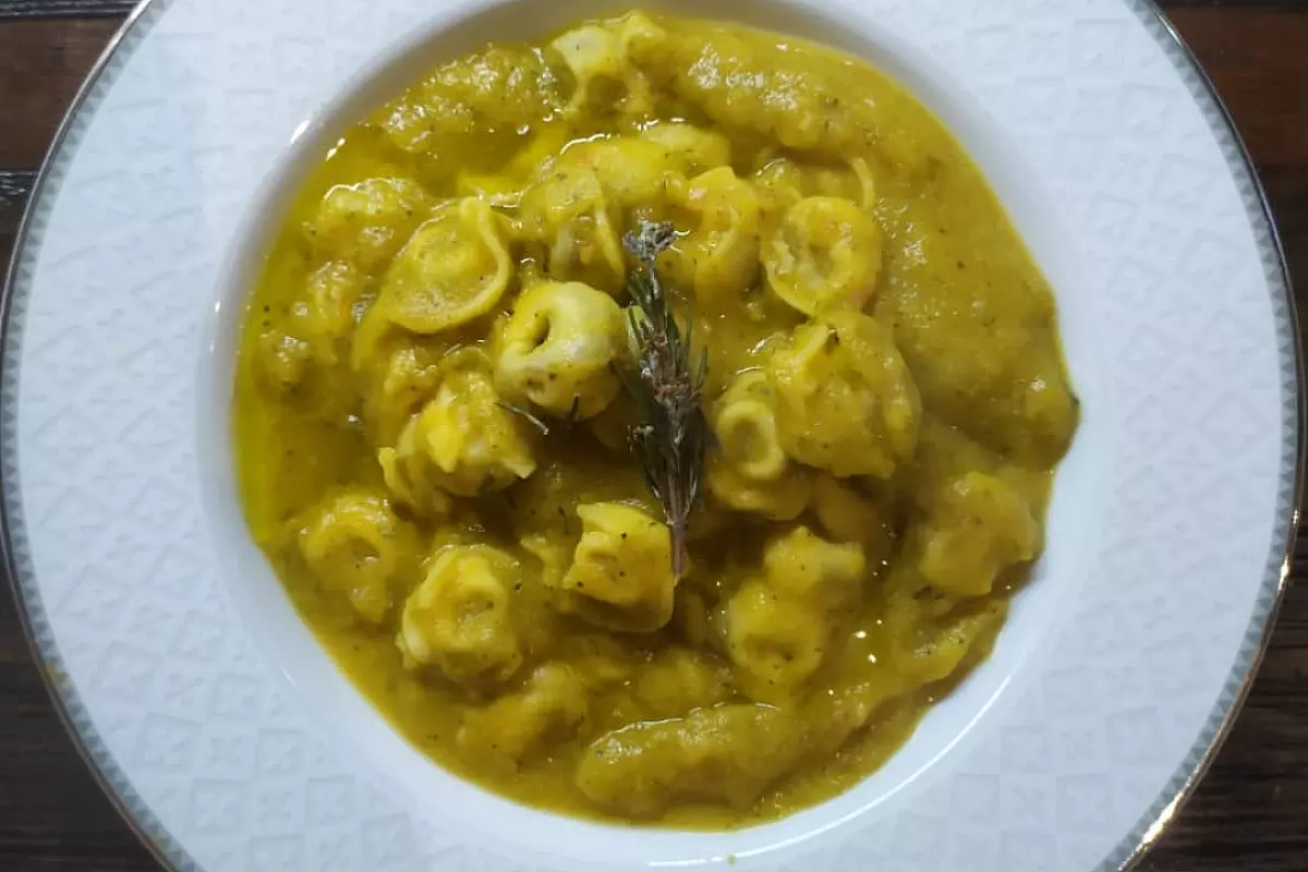 Tortellini in brodo la ricetta di Natale