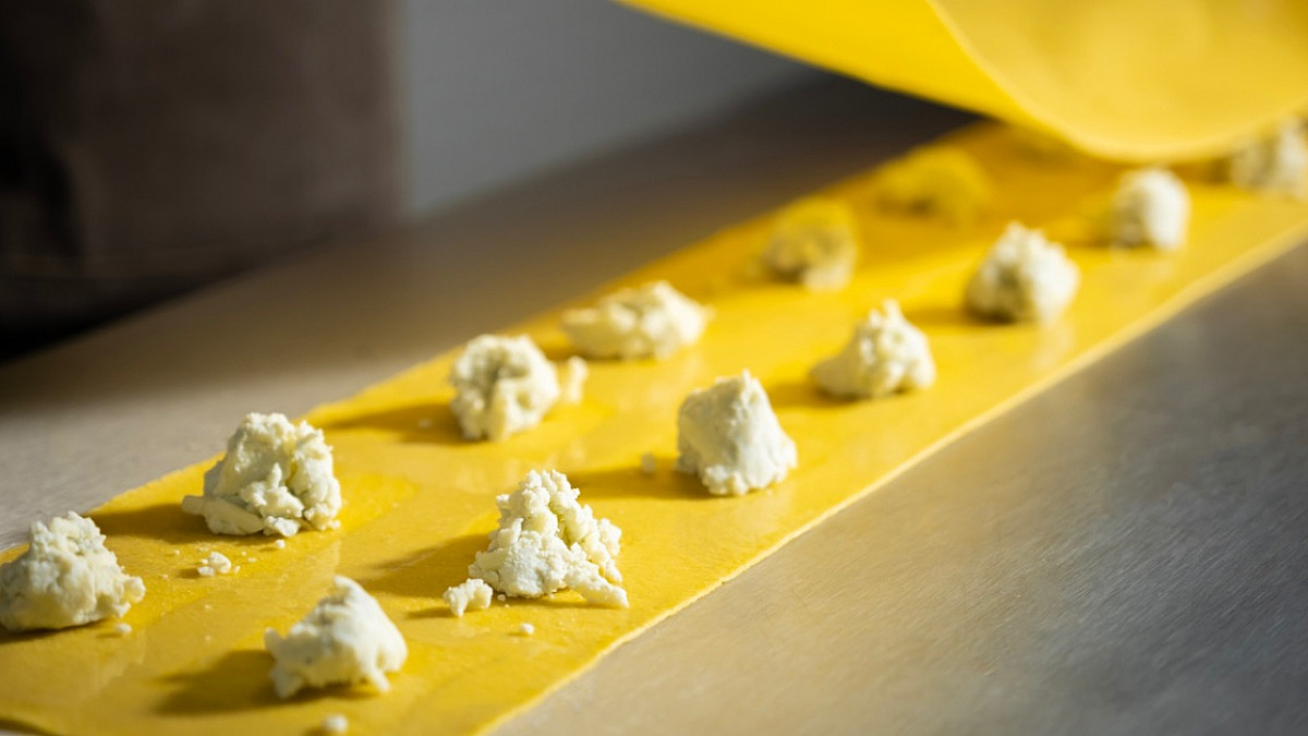 Piconi marchigiani, l'impasto è facile e non ha bisogno di lievitazione ...