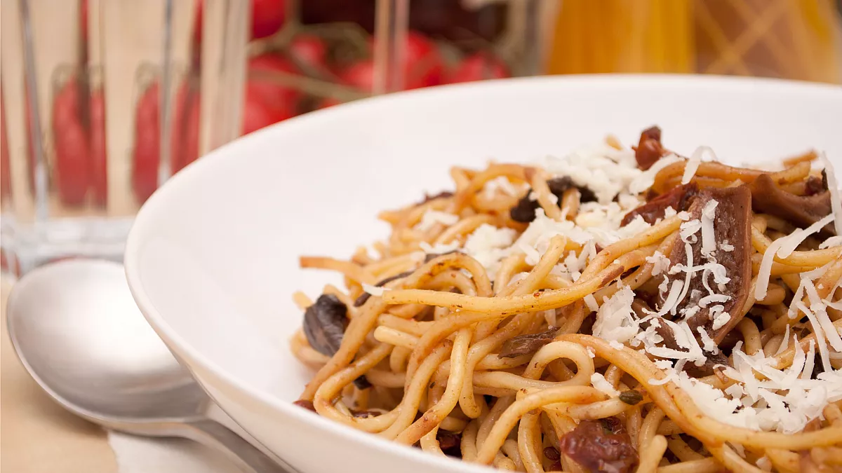 pasta pomodori secchi alici