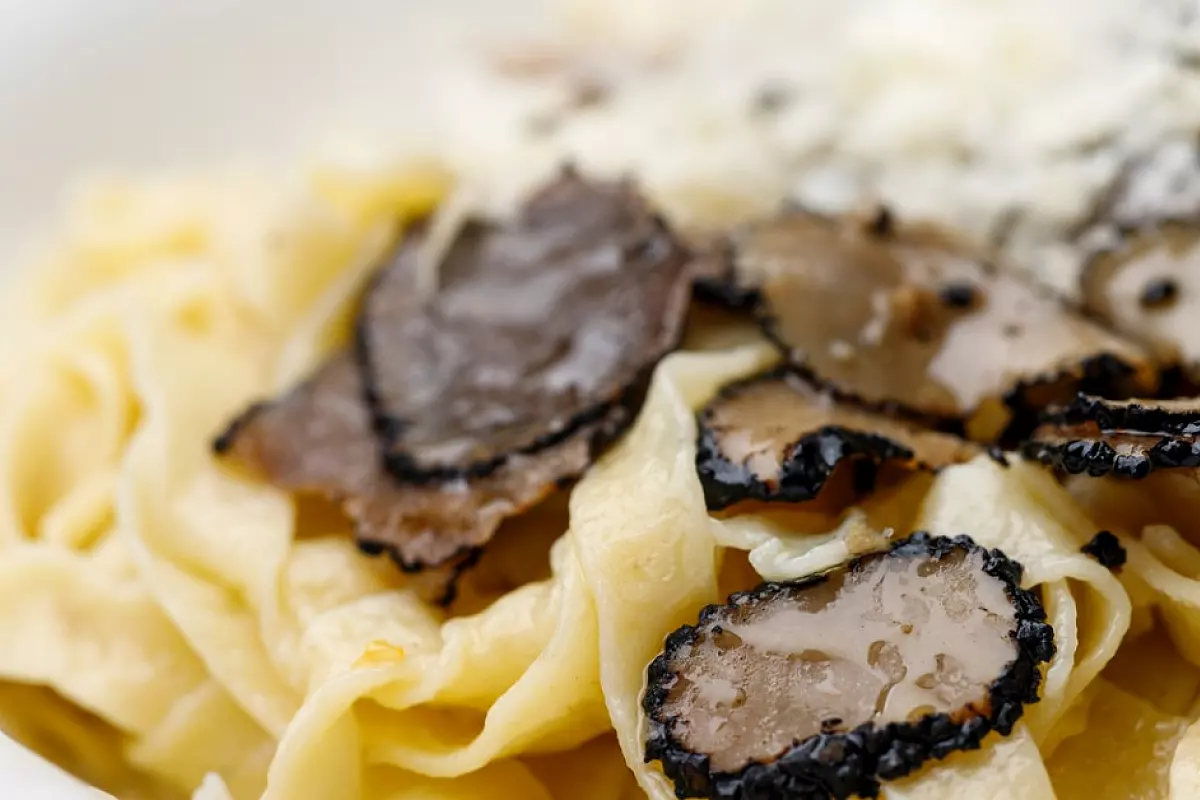 Tagliatelle al tartufo