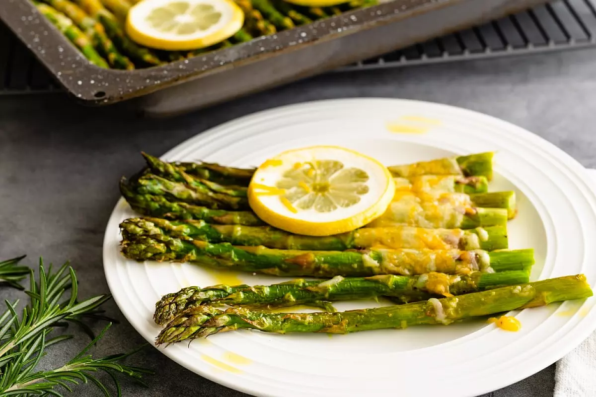 Asparagi alla parmigiana