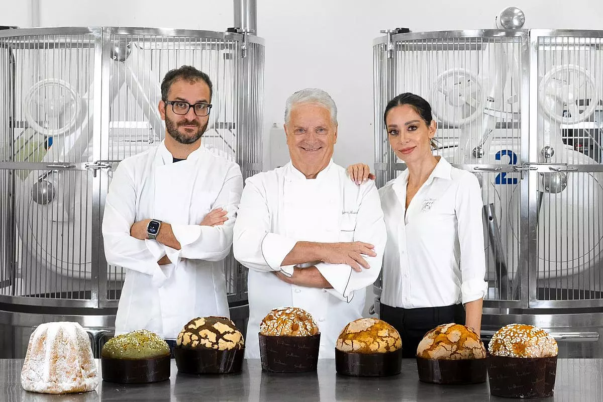 Panettone Sospeso 2023 scopri le pasticcerie di Milano che adottano la solidarietà Natalizia