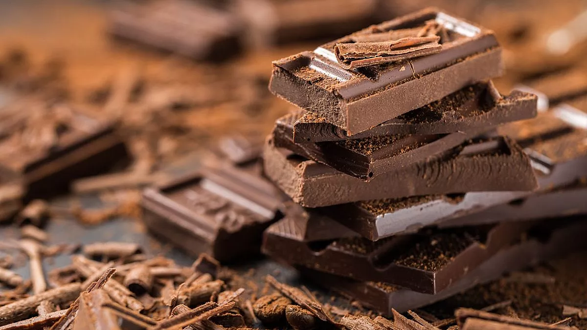 Lo scandalo più dolce dell'anno è servito ecco cosa è stato trovato in queste tavolette di cioccolato