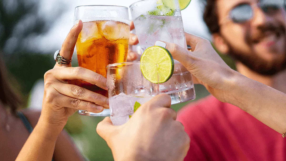 Generazione zeta beve meno alcol