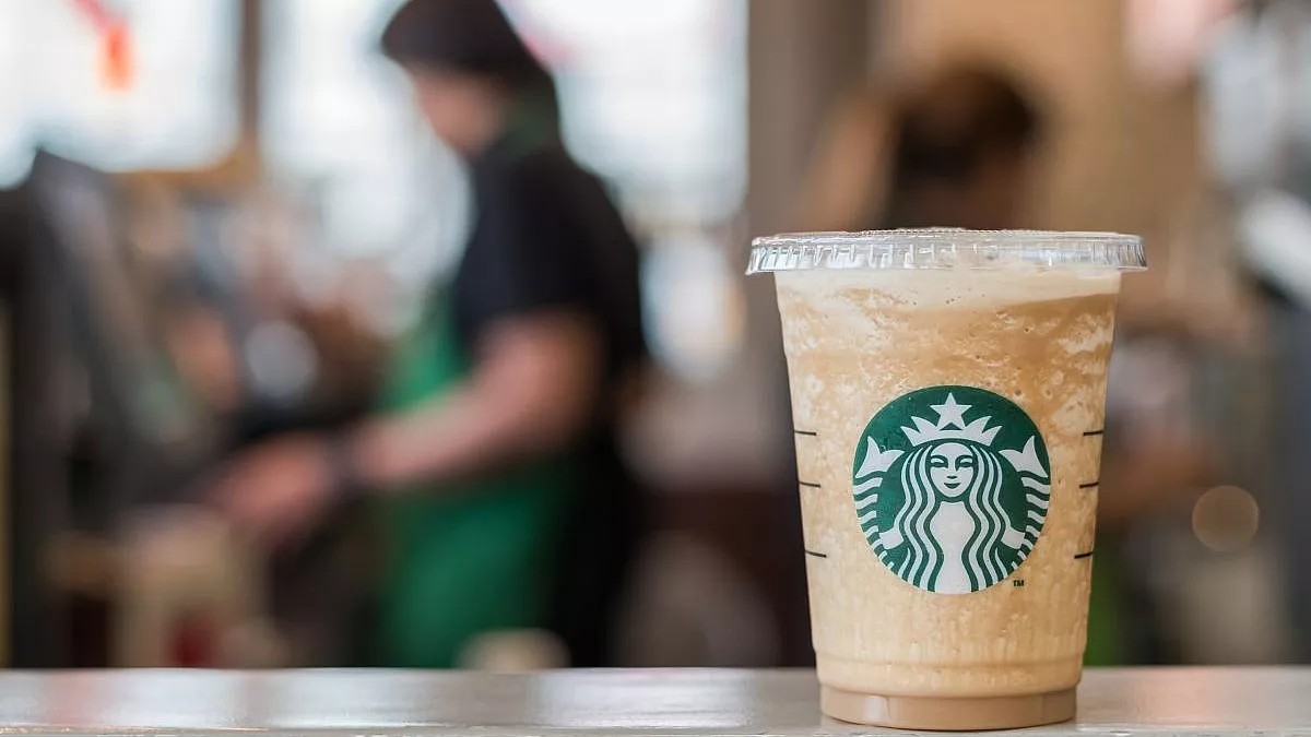 Starbucks rafforza la sua presenza in Italia e apre un nuovo store a Roma