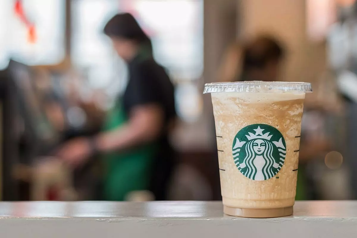 Starbucks rafforza la sua presenza in Italia e apre un nuovo store a Roma