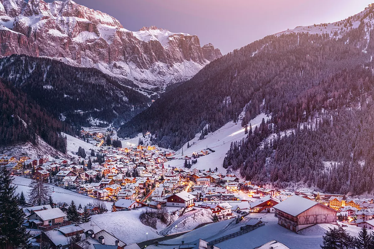 Dolomites,Valleys,Selva,Di,Val,Gardena,Village,And,Sella,Mountain