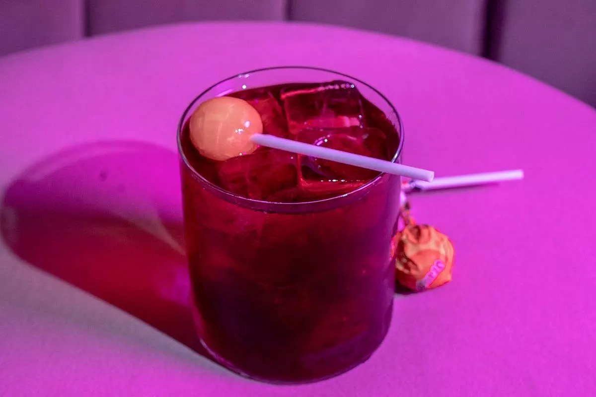 Viky Candy Cocktail Bar