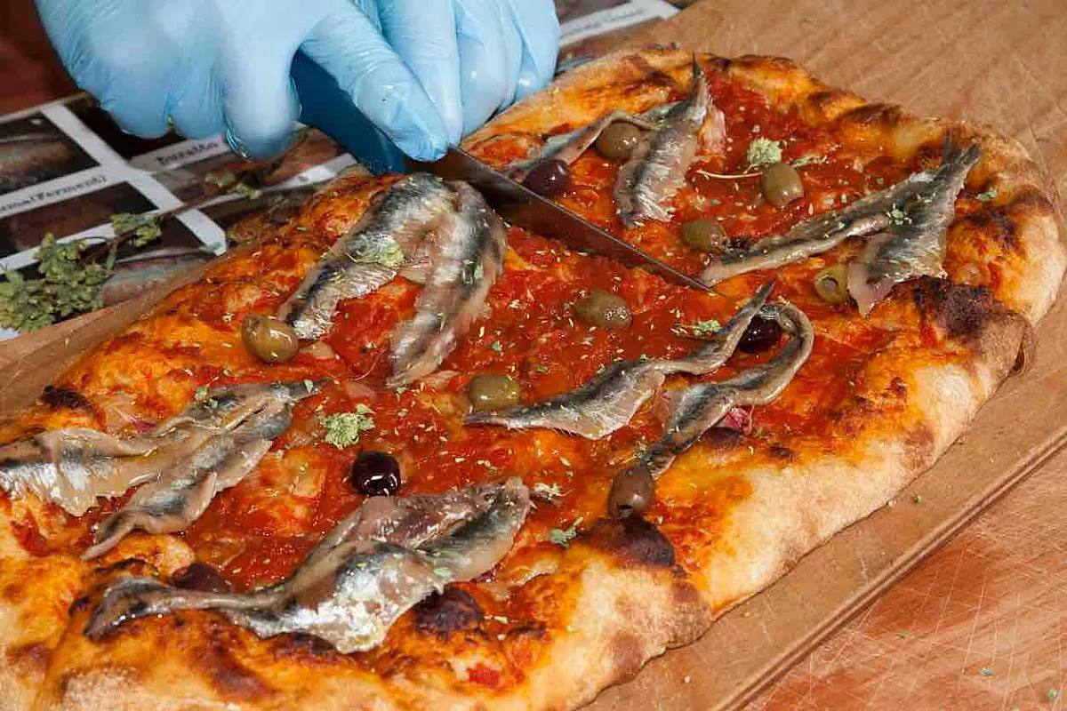 cosa mangiare a Sanremo Sardenaira