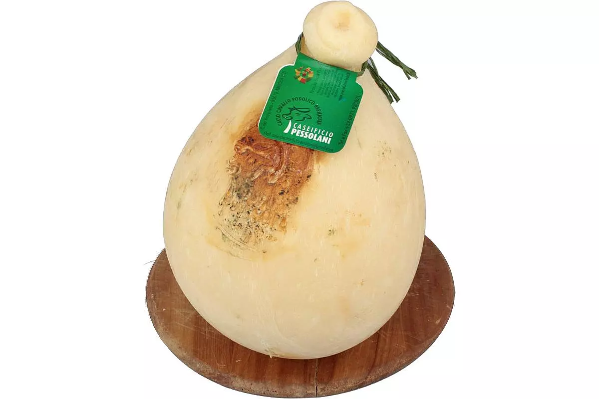 Caciocavallo Podolico del Caseificio Pessolani