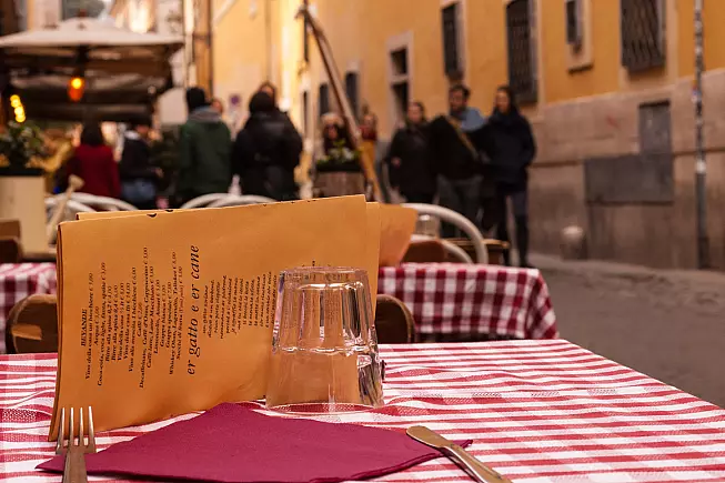 Spaghetti ubriachi, ricetta tradizionale di Roma