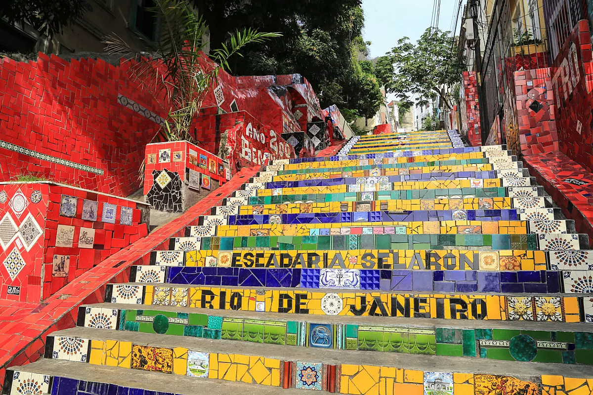 Pupazza frascatana a Rio de Janeiro