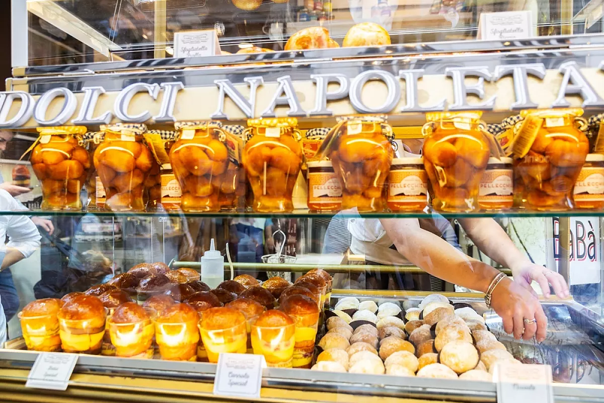 Le pasticcerie di Napoli dove mangiare le zeppole