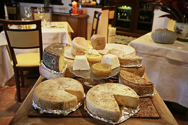 Formaggi italiani, ph. @MikeDotta, Shutterstock.com/solo uso editoriale
