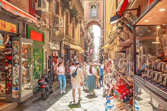 Mercato di strada, Napoli