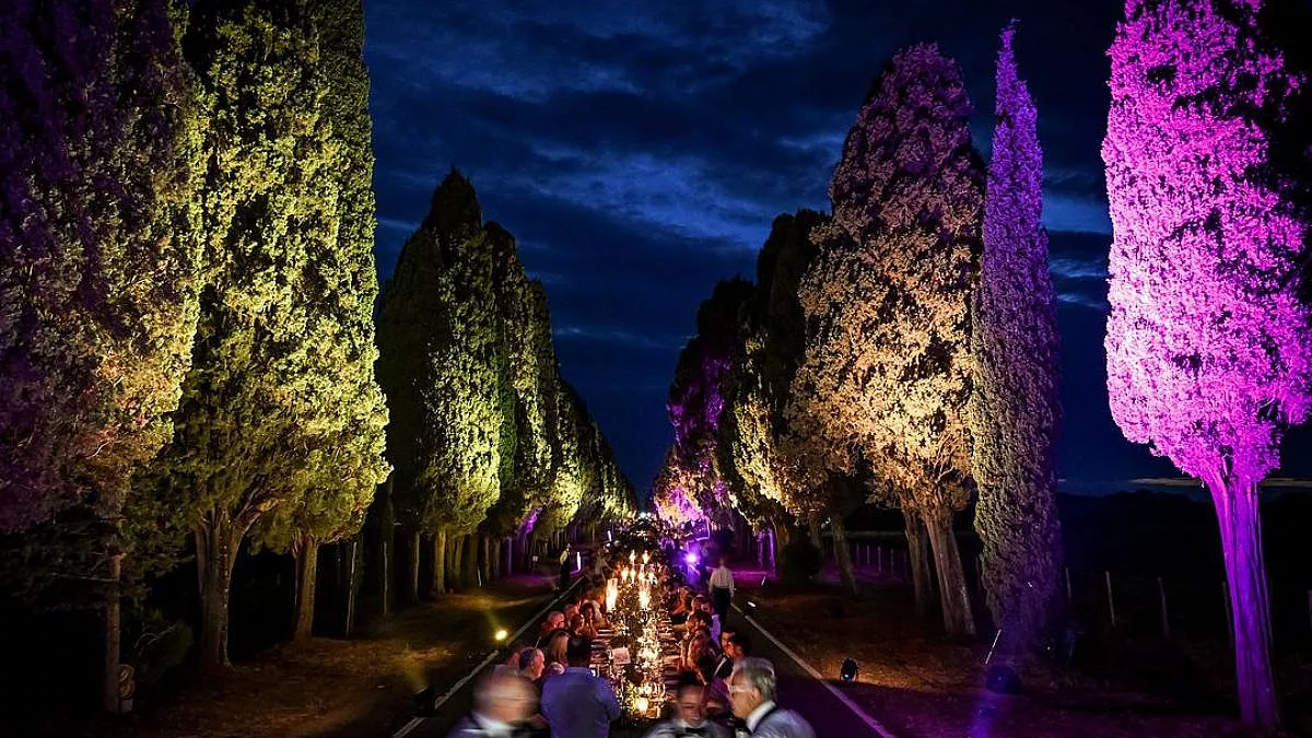 La Cena dei Mille sul Viale dei Cipressi a Bolgheri