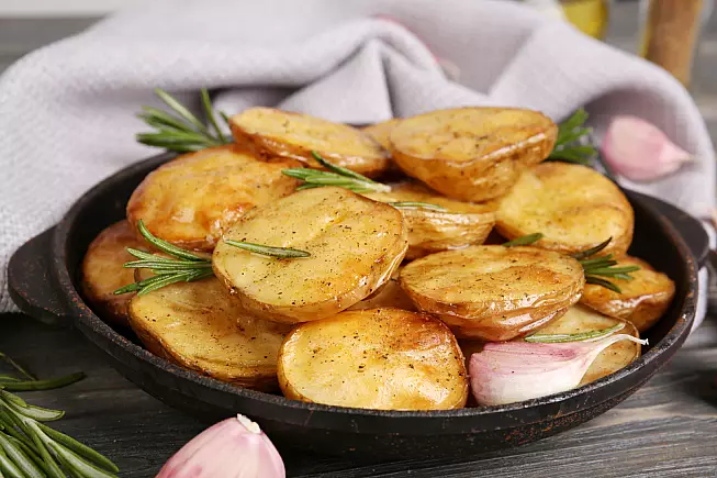 Ricetta delle patate  'mpcchiuse