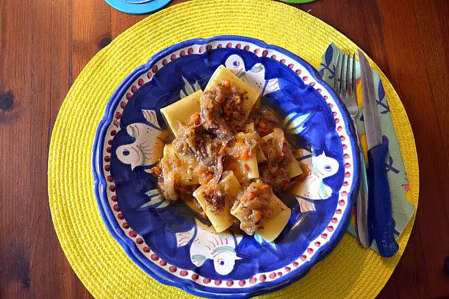 Ricetta della pasta genovese napoletana