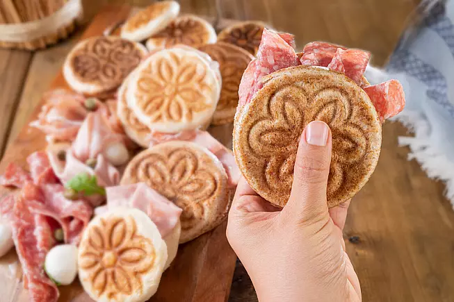 Tigelle, storia e ricetta