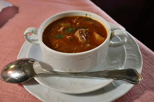 Gulash, storia