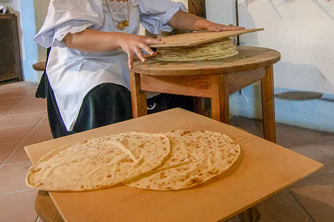 Pane carasau, produzione