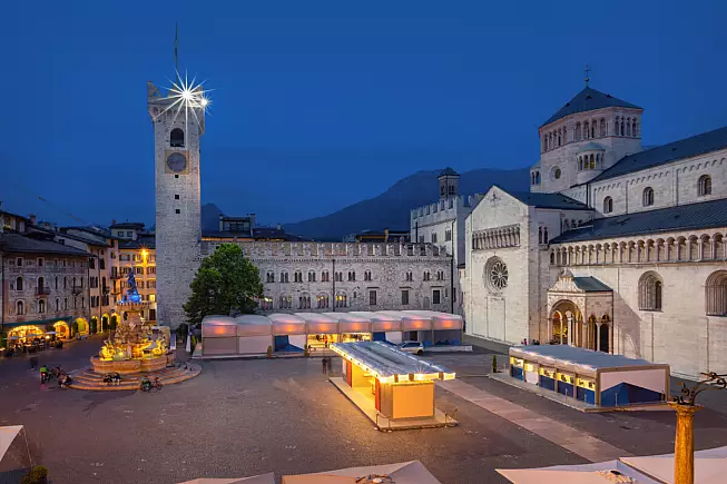 Piazza del Duomo a Trento