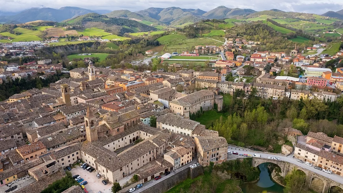 Urbania