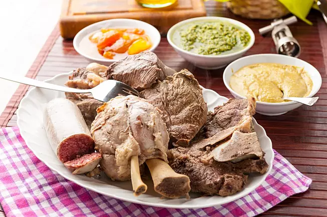 Bollito misto alla piemontese