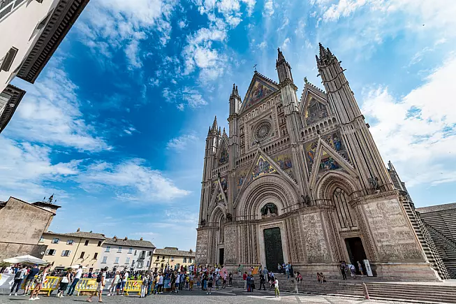 foto @CFEDEph/Shutterstock.com/solo uso editoriale