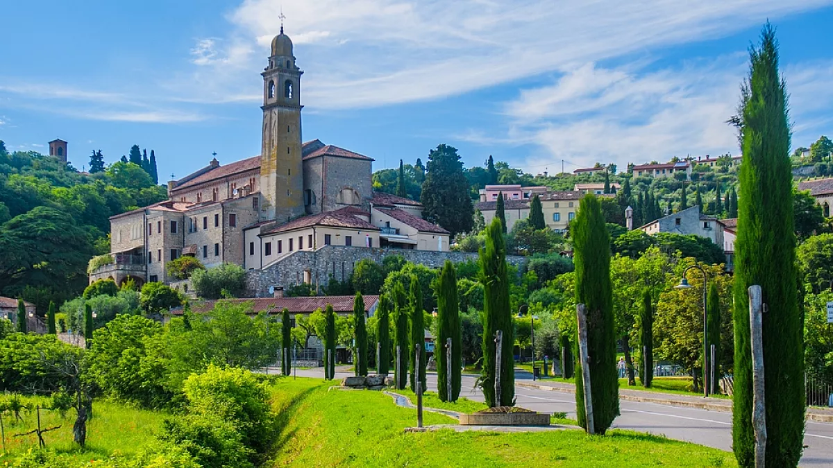 @SimonePadovani/shutterstock.com