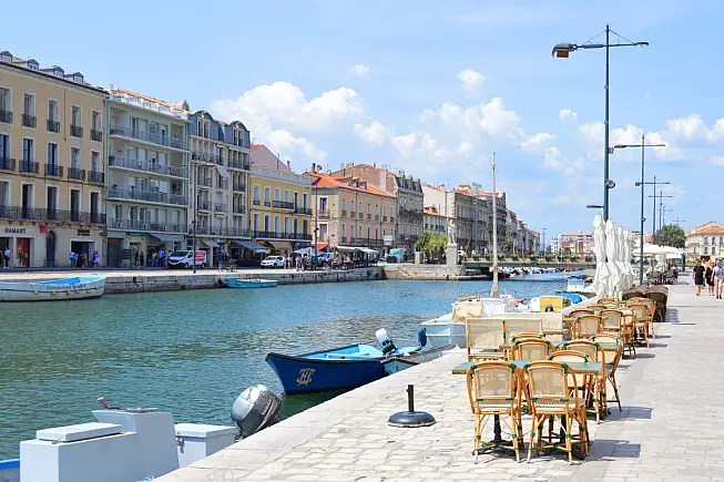 [foto copertina @Novinit Images/Shutterstock.com/solo uso editoriale]