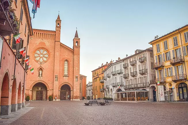 foto copertina @valeron711/Shutterstock.com/solo uso editoriale