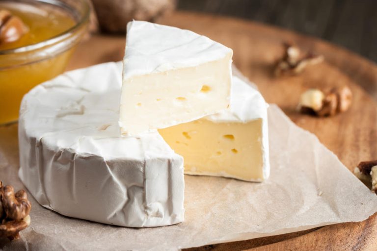 Formaggi francesi i sapori d'Oltralpe tra Brie e Roquefort