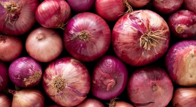 Red onions background