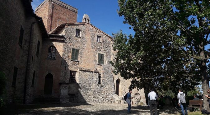 Castello DalVerme-Torre degli Alberi© Associazione Calyx