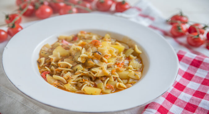 Piatto di pasta e patate